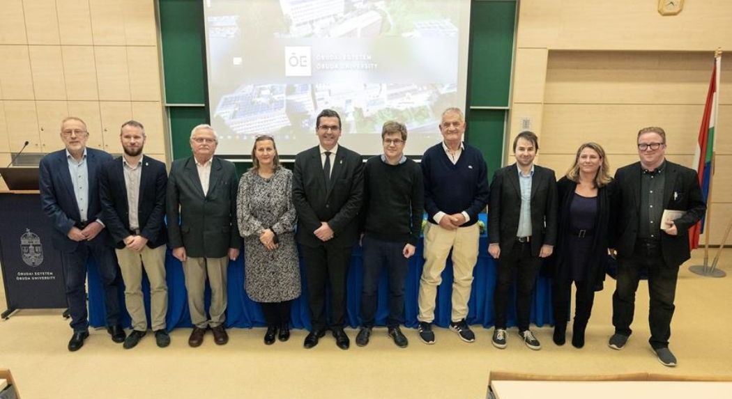 Új elnökkel folytatja működését a Neumann Társaság