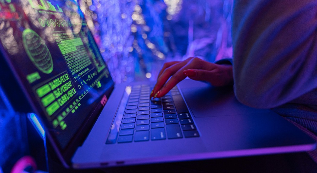 ESET: félelemkeltő programokkal veszik rá a csalók az internetes felhasználókat bizalmas adataik megosztására