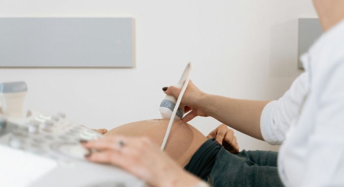 Molnár Karolina: digitálisan is elérhetővé vált a várandósgondozási kiskönyv az EgészségAblakban