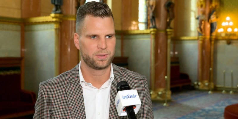 Infoparlament 2024 – Discovery Design szemlélet az online ügyintézésben